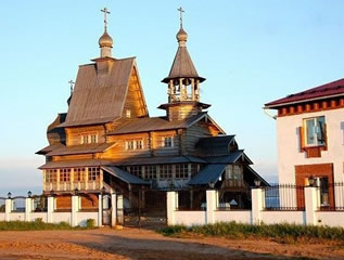 село Карпогоры
